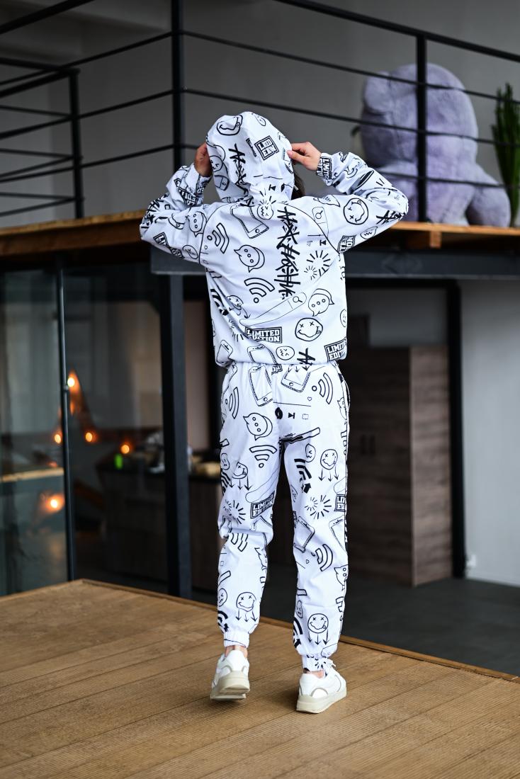 Жіночий костюм DRAPP