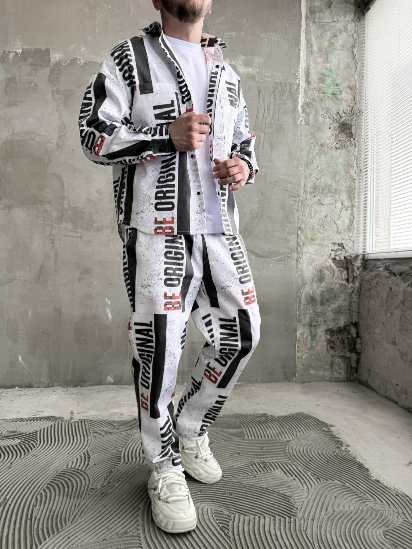 Костюм