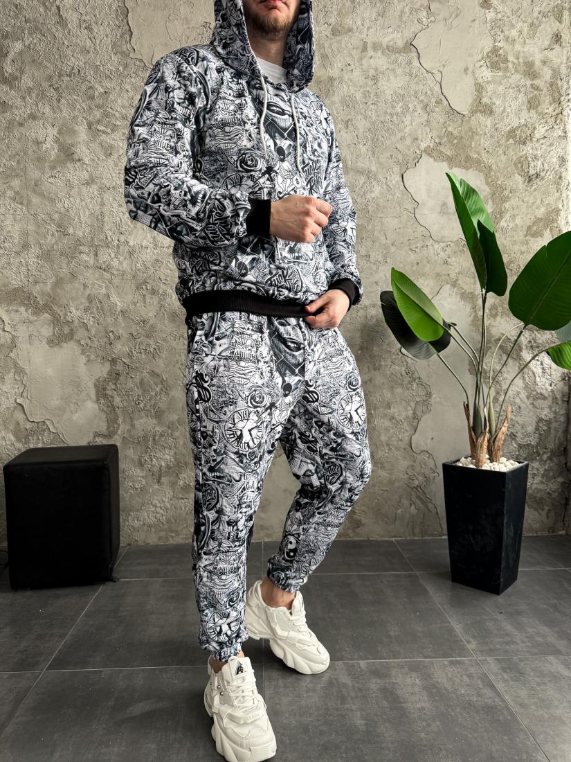 Спортивний костюм