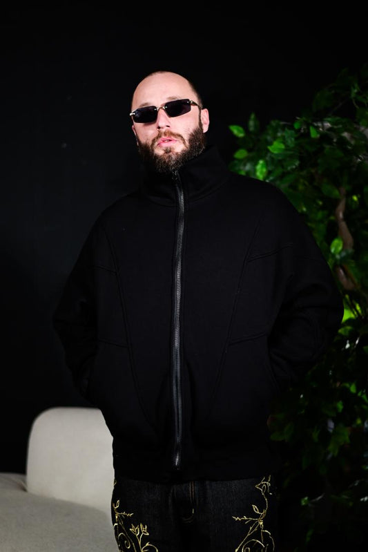 Бомбер